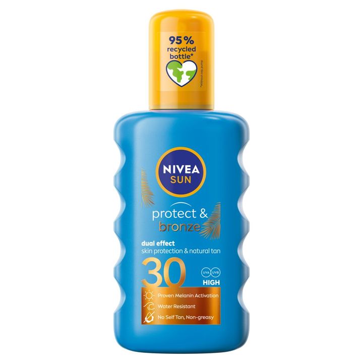 Nivea Sun Protect & Bronz Слънцезащитен спрей за активиране на тена SPF30 х200 мл