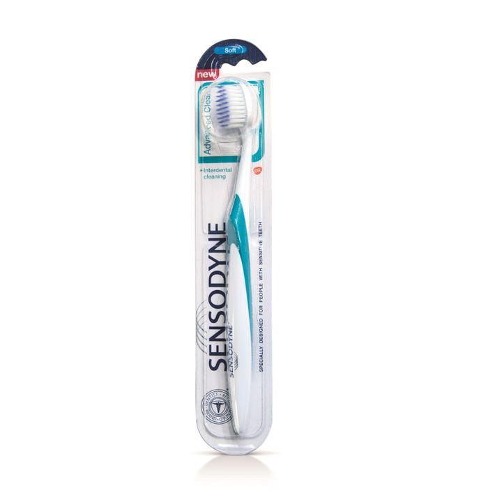 Sensodyne Advanced Clean Soft Четка за зъби